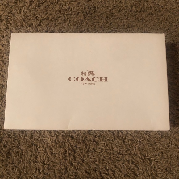 Coach pink wristlet purse or wallet, NWT & box - Picture 2 of 6